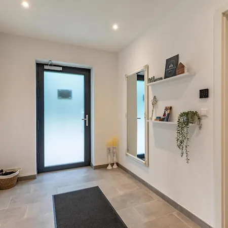 Apartment 3 Parkside